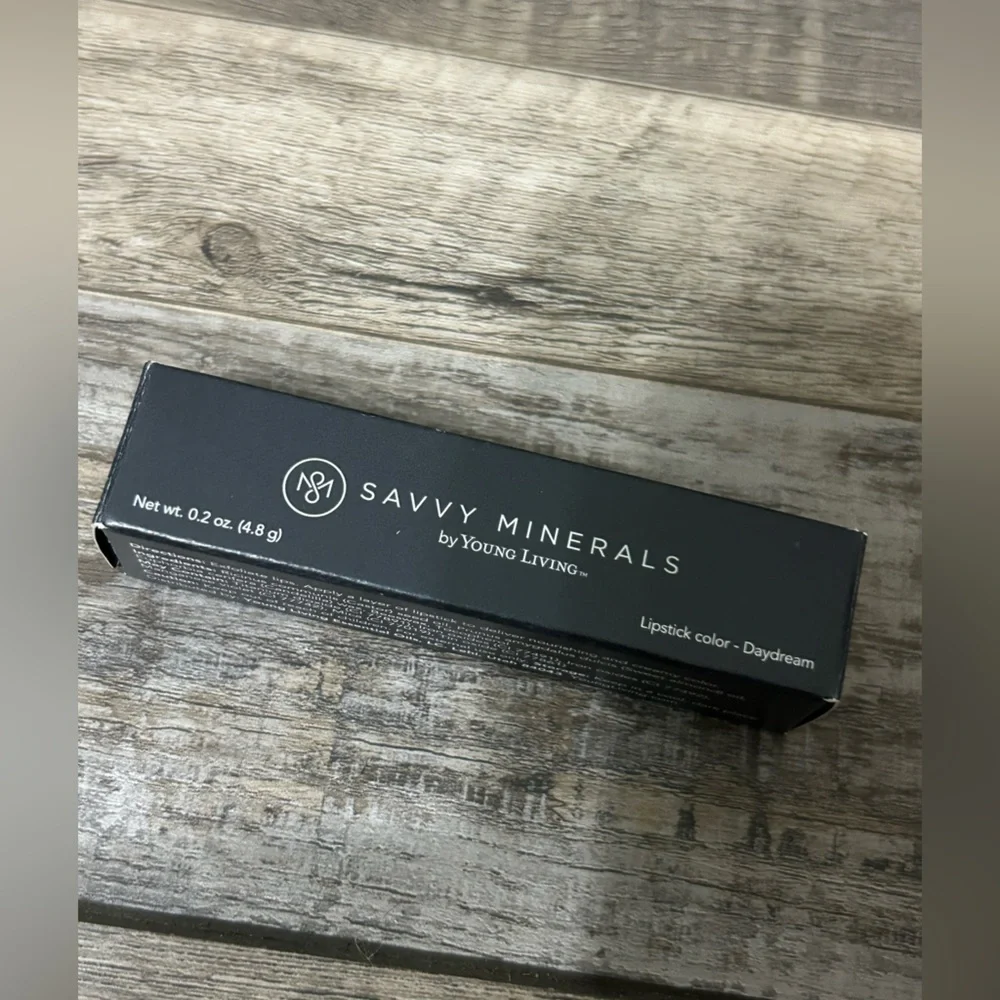 Savvy Minerals by Young Living Lipstick - Daydream